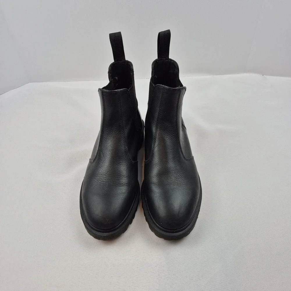 Dr. Martens 2976 Black Leather Chelsea Boots Womens 10 Mens 9 Lug Sole GV02R‎